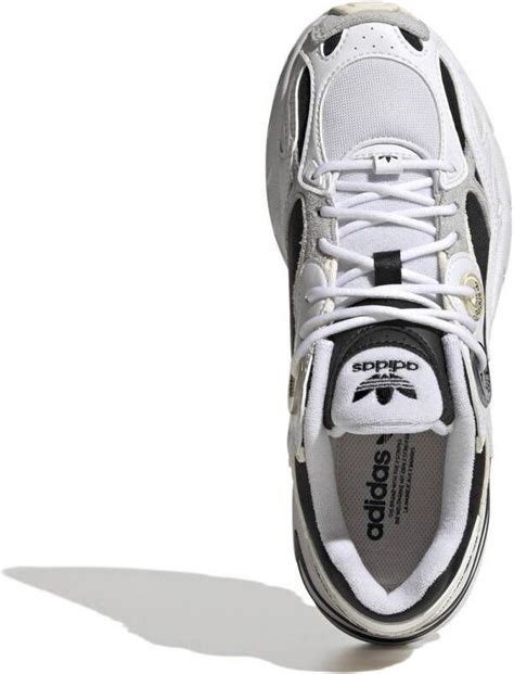 adidas sneakers zwart wit|best white adidas shoes.